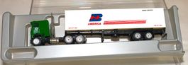 US TRAK AMERCAN-SPETITION  LKW MODELLAUTO1:87