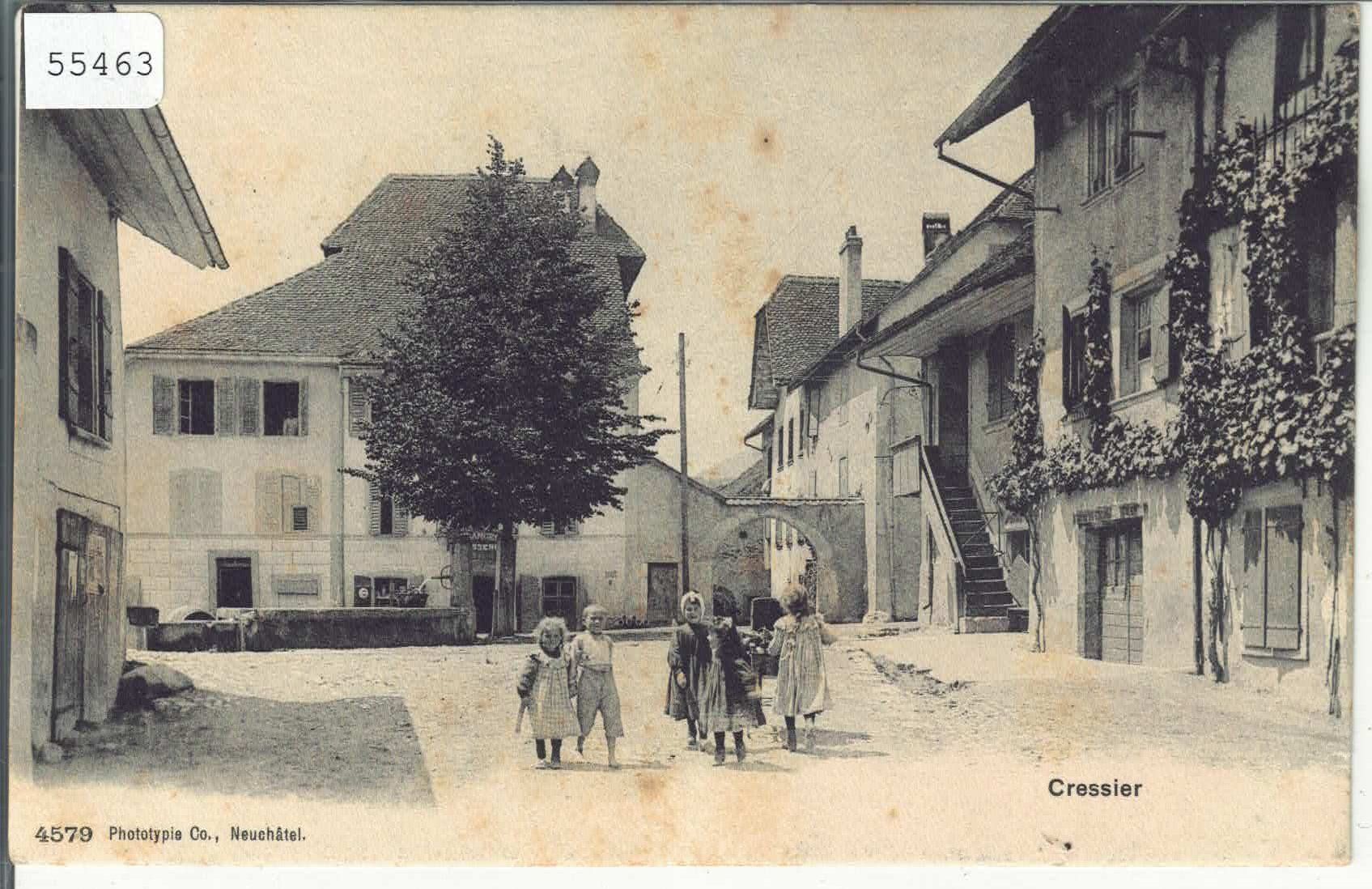 Cartoline postali: Cressier - Interieur du village - animee – Usato da Ettingen venduto da Kartenplanet