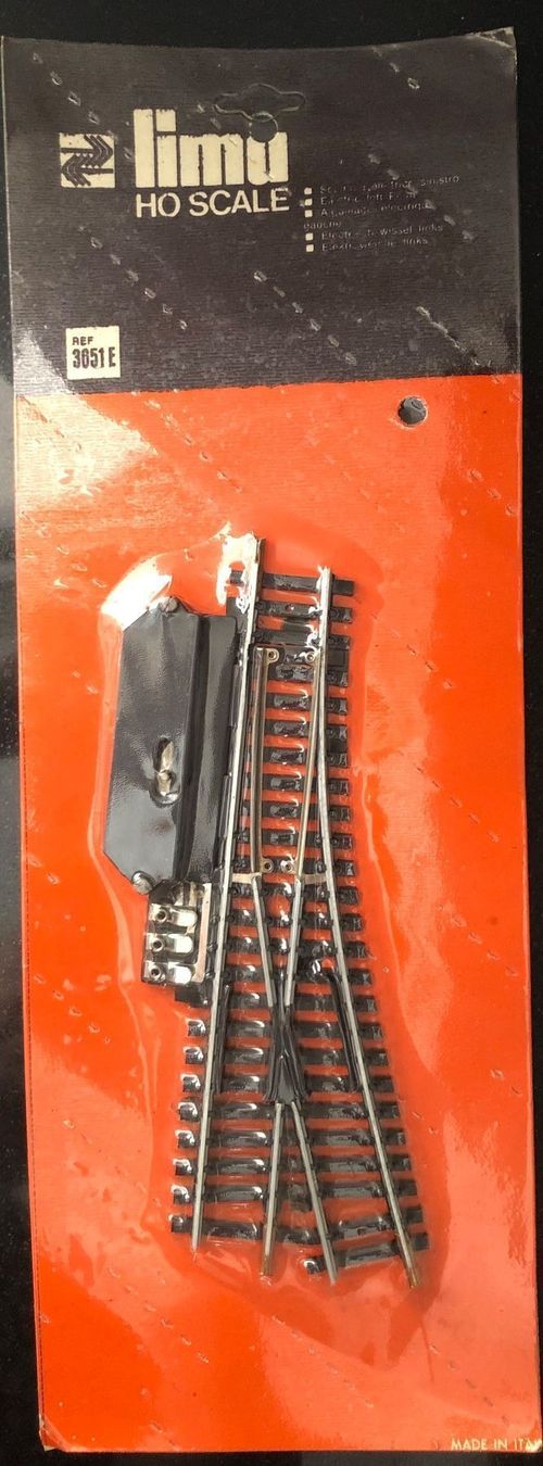 Lima Modelleisenbahnen: Lima 3051E Elektroweiche links Spur H0 – Neu und originalverpackt aus Burgdorf von Gedora 1