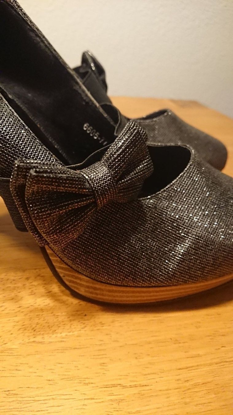 Scarpe da donna: Damenschuhe Pumps – Usato da Rorschacherberg venduto da a.mang 4