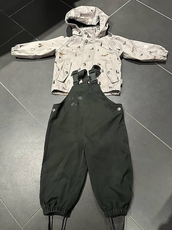 Completi: Liewood Regenanzug 1-2 jahre – Usato da Bernex venduto da ver_268v