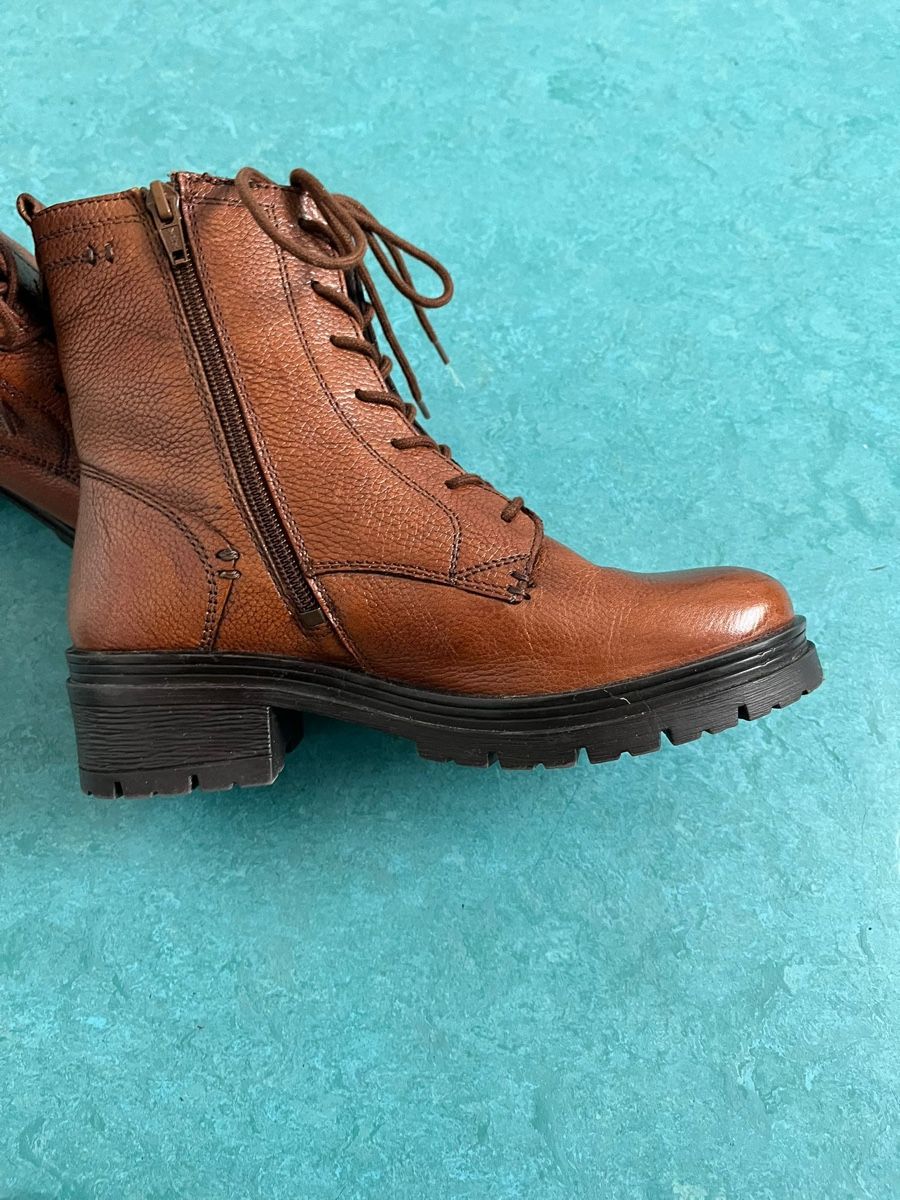 Scarpe da donna: Braune Lederstiefel, Grösse 37 – Usato da Lenzburg venduto da selabella 4