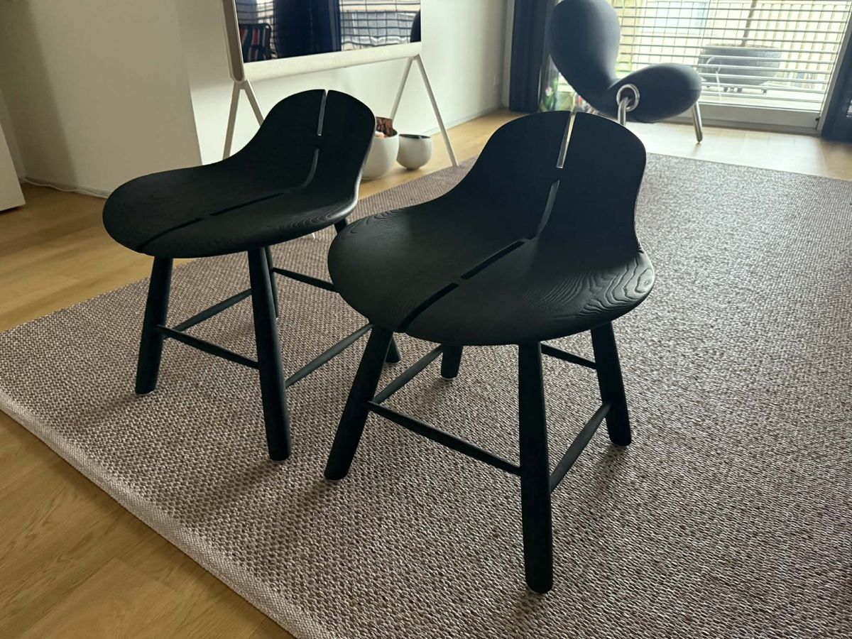 Hocker: 2 Himba Baxter Designer Pouf / Hocker - wie neu – Gebraucht aus Zürich von Sejla