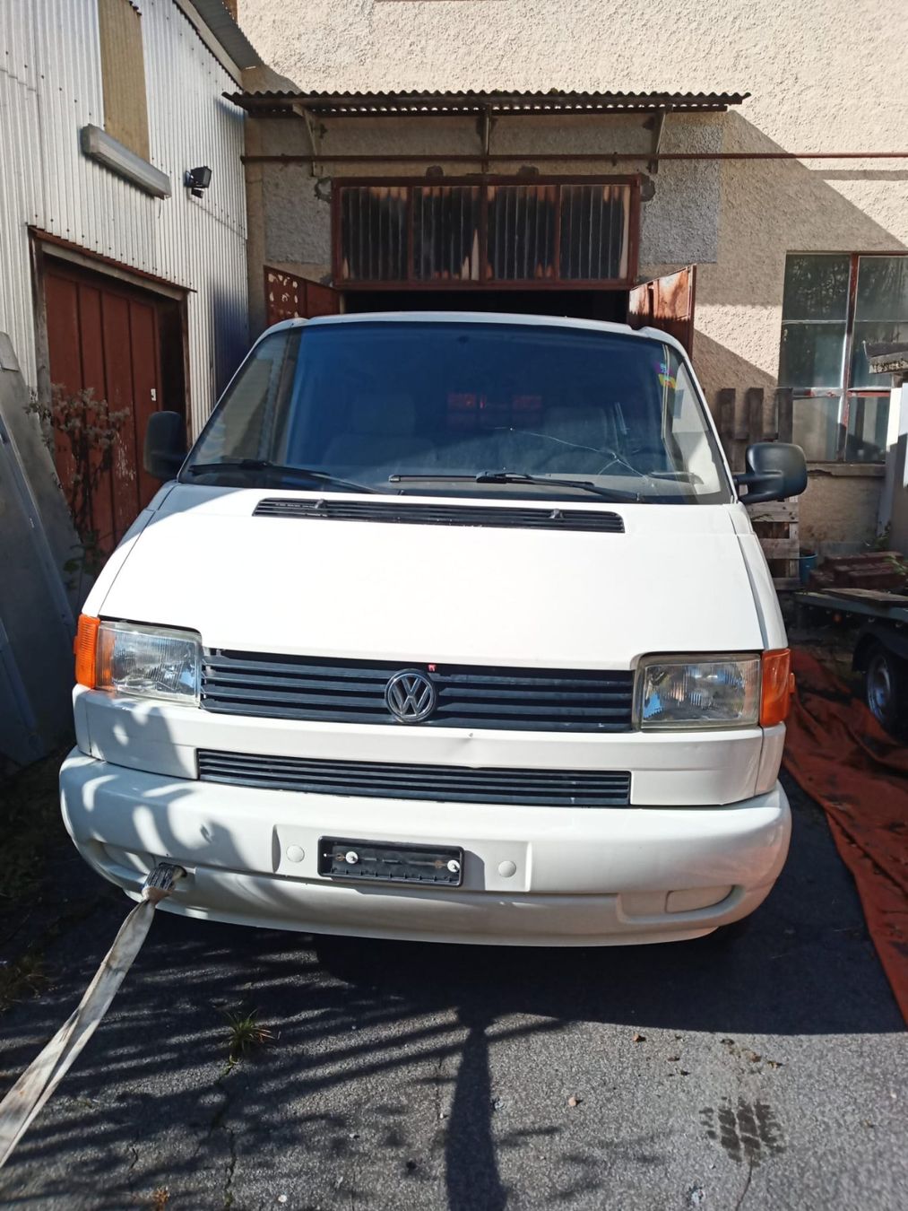VW Automobili: VW T4 – Difettoso da Reichenburg venduto da finden001