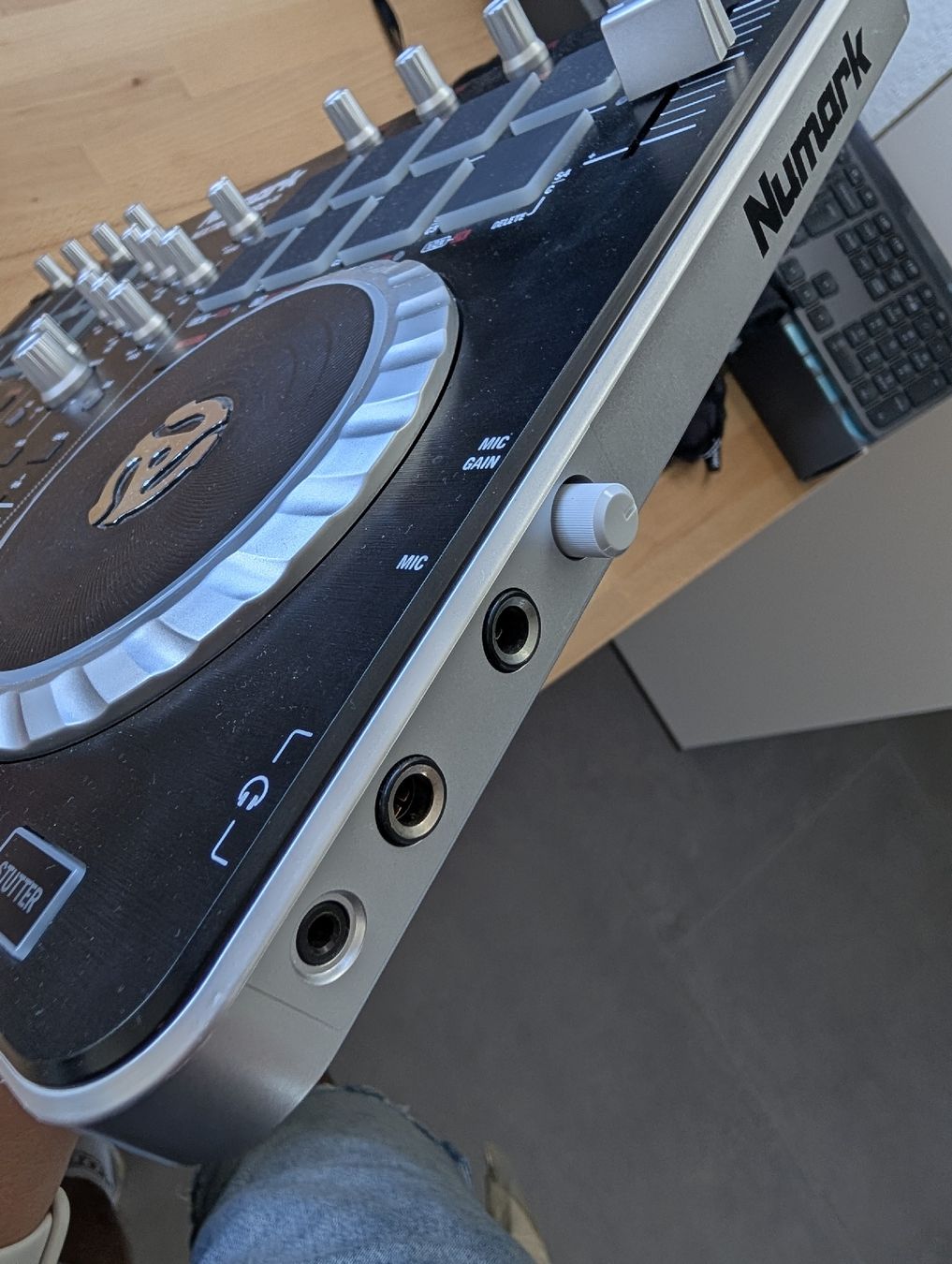 Numark Platines de mixage: DJ Controller Numark Mixtrack Pro II – D'occasion à Schaffhausen par Luchetto_97 2