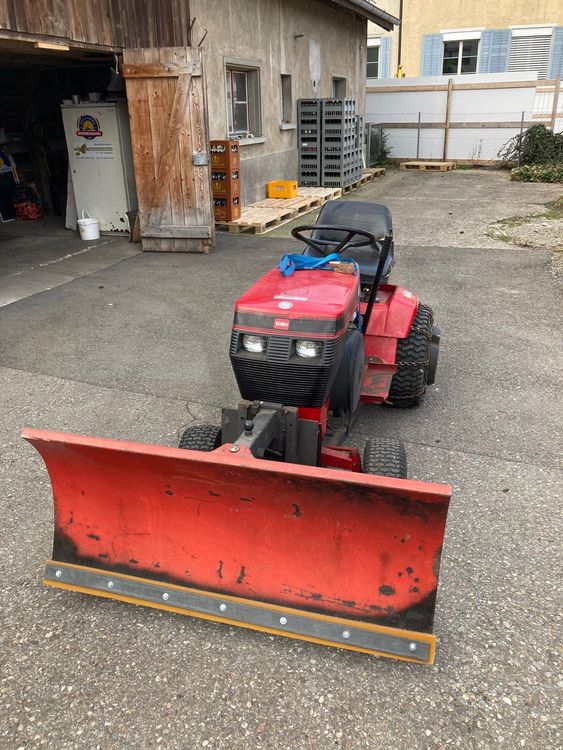 Toro Traktor mit Schneeschild Kaufen auf Ricardo