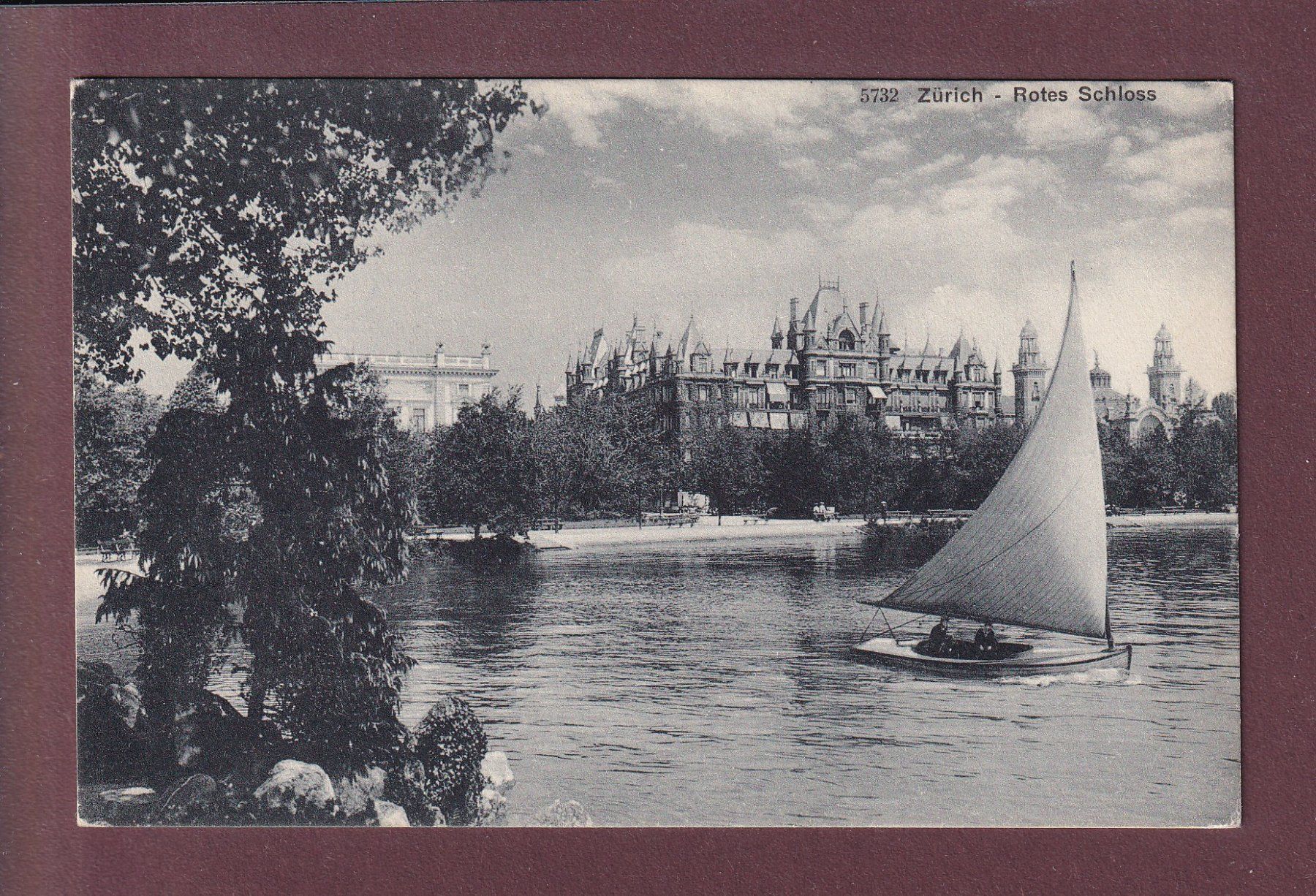 Cartoline postali: ZÜRICH - Rotes Schloss - Segelschiff – Usato da Pully venduto da nicecards