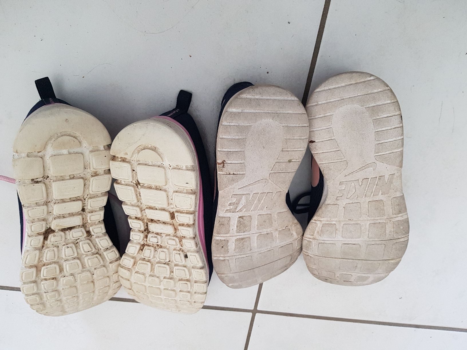 Scarpe per ragazze: basket – Usato da Hermance venduto da Triplebizzo 2