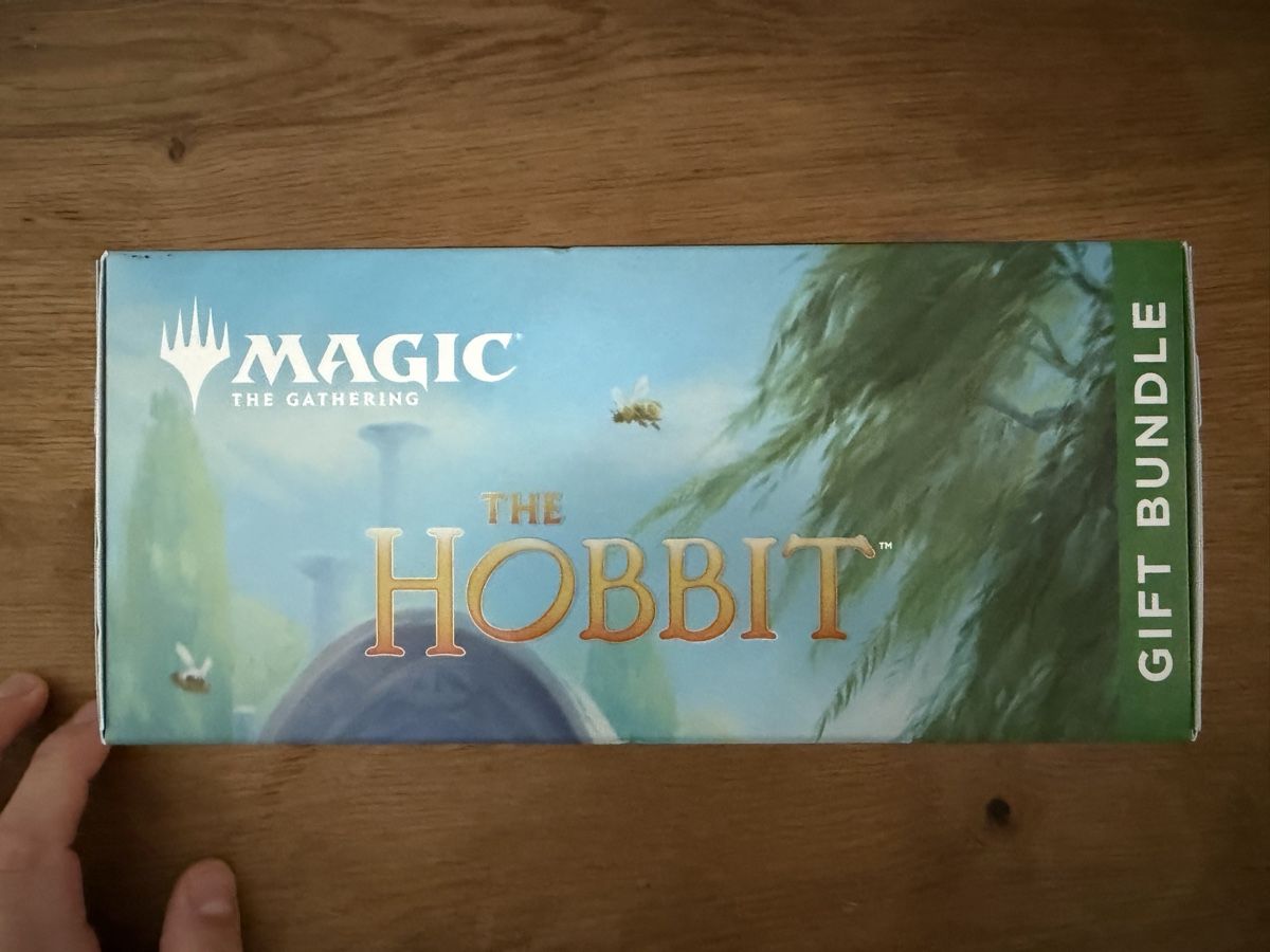 Magic The Gathering Carte collezionabili: Magic The Gathering The Hobbit Gift Bundle neu versiegelt – Nuovo e nell'imballaggio originale da Davos Dorf venduto da Denina 1