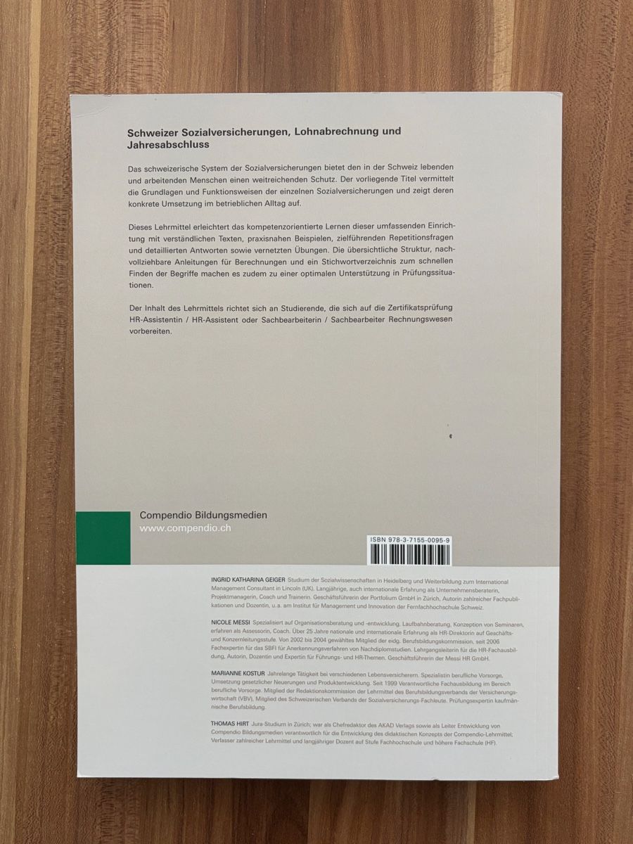 Libri: Schweizer Sozialversicherungen Lohnabrechnung Compendio 2025 – Usato da Niederhasli venduto da ach_m5rb 1