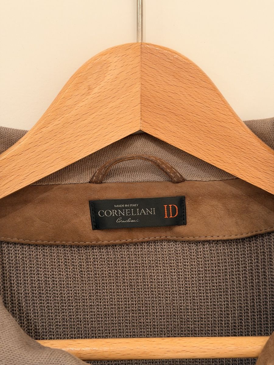 Corneliani Giacche: Corneliani suede Jacket for men size M – Usato da Athenaz (Avusy) venduto da Fdk_063 2