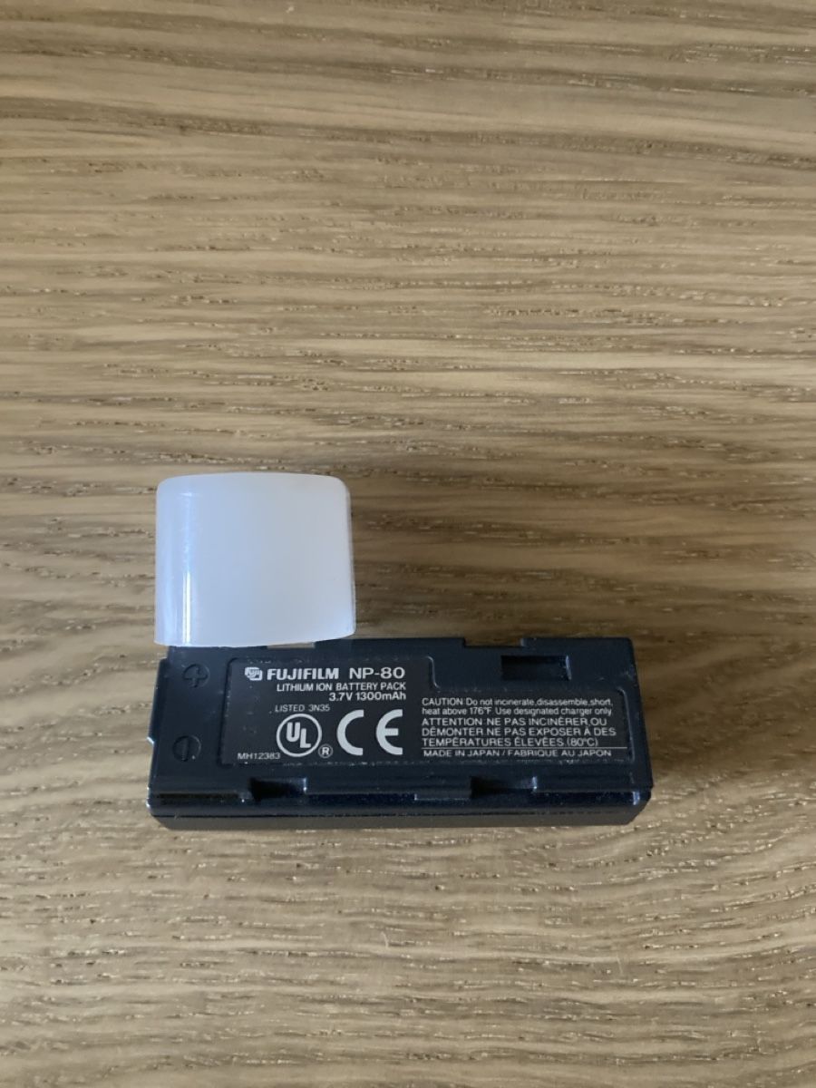Fujifilm Batterie: Fujifilm NP-80 Rechargeable Battery – Usato da Bern venduto da Olblack 1