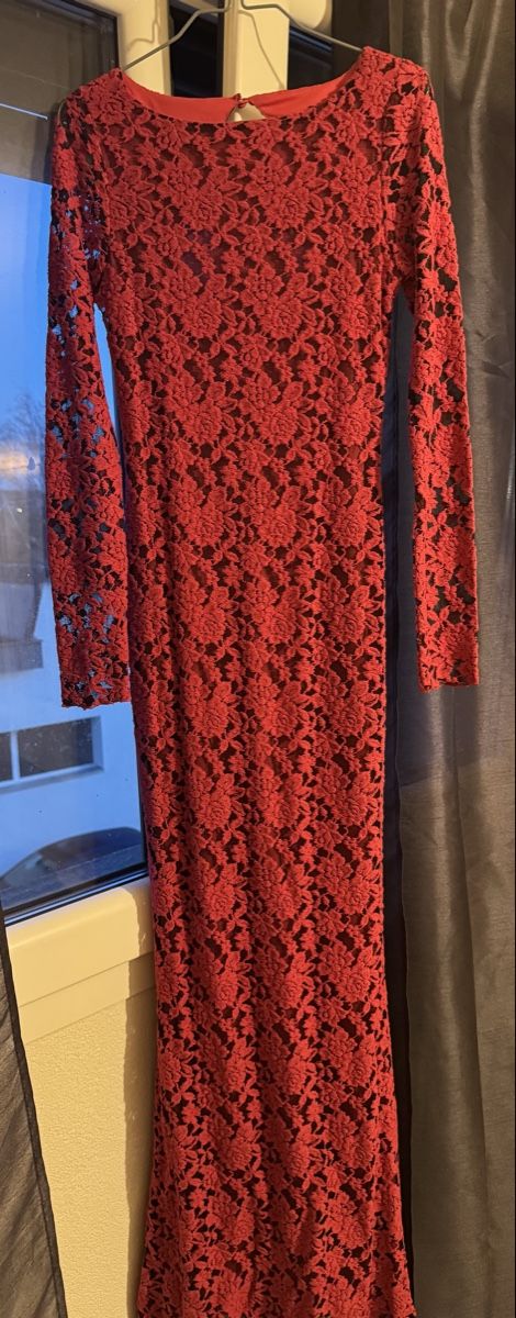 Vestiti: Robe de soirée – Usato da Romont FR venduto da pri_5ryr 2