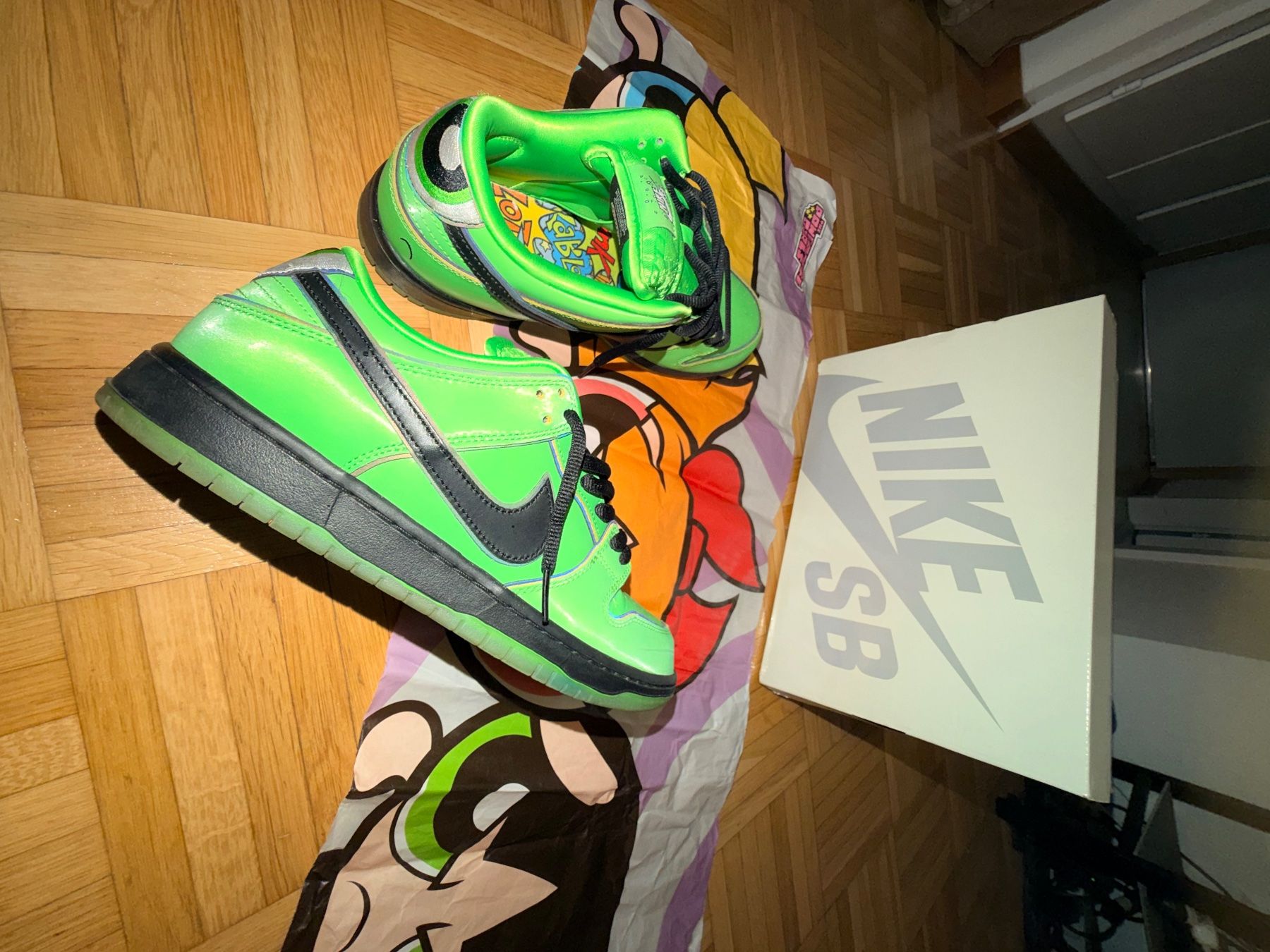Nike Scarpe da uomo: Nike SB Dunk Low Les Super Nanas Rebelle – Usato da Romont FR venduto da man_n79v 2