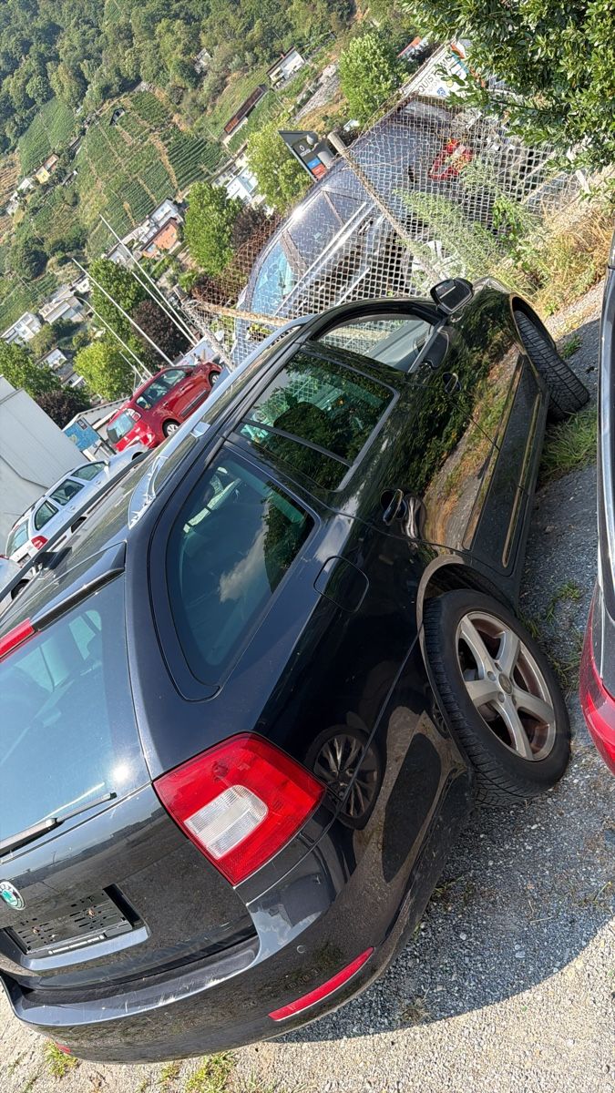 Skoda Automobili: Skoda Octavia 1.8 benzina  – Difettoso da Gordola venduto da sai_2bz9 5