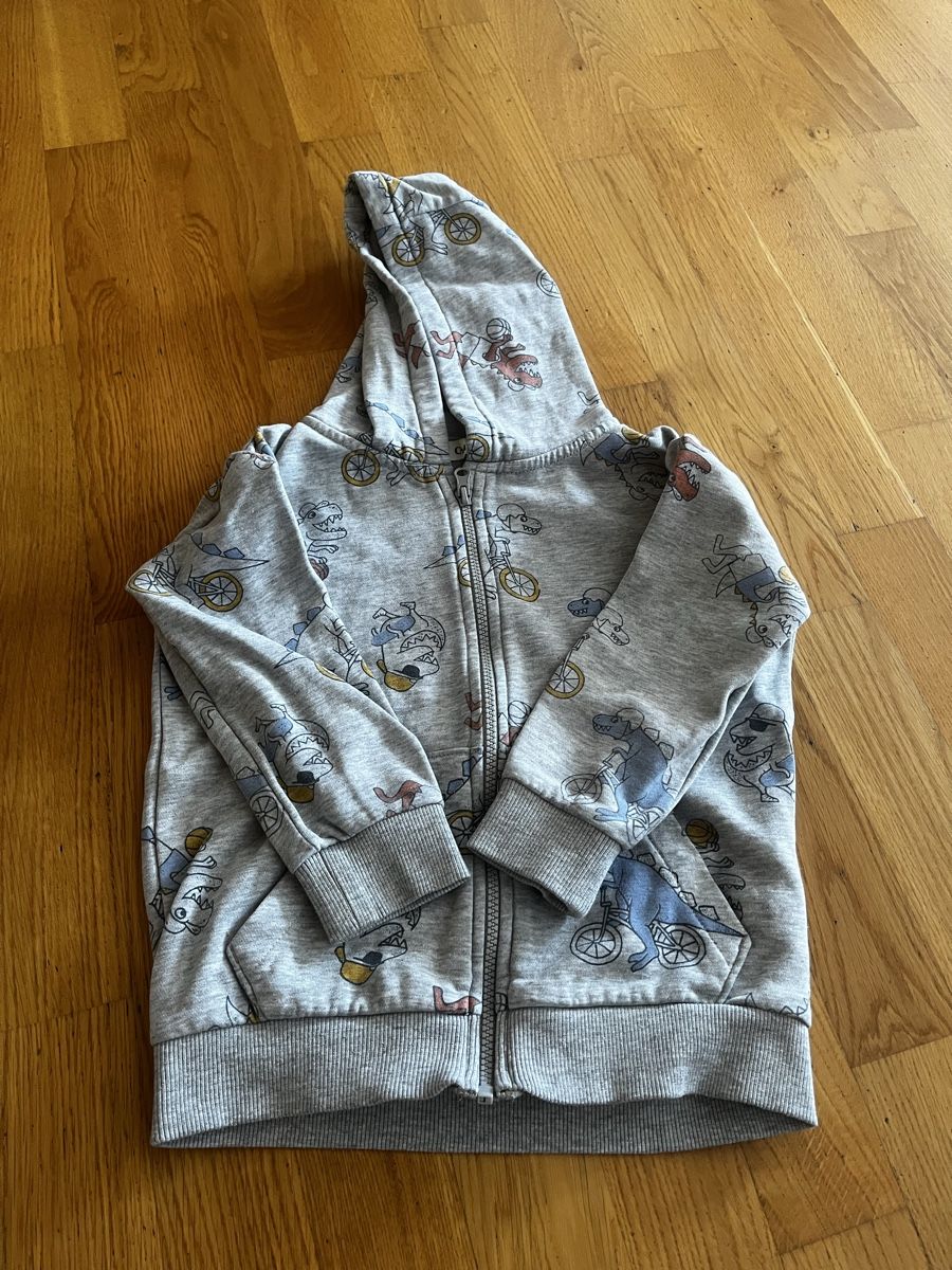 C&A Maglioni & Felpe: Pullijacke Gr. 122 – Usato da Chur venduto da cardem86