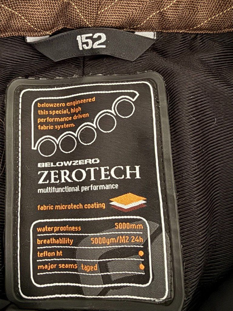 Pantaloni: BELOWZERO Skihose / Snowboardhose Grösse 152 – Usato da Uzwil venduto da justitia8 3