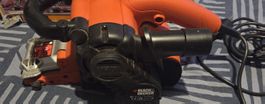 BLACK+DECKER KA88 Bandschleifer 720W + Zubehör