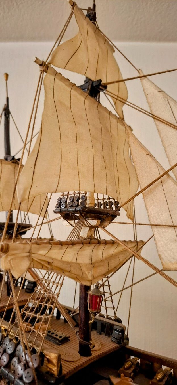 Modellbausätze & Standmodelle: Handgefertigtes Schiffsmodell (1965) ca. 50 cm – Gebraucht aus Frauenfeld von mwb_77c9 7