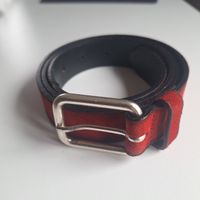 Schöner, roter Gurt, Marke mischmasch.Berlin, Leder, 90 cm