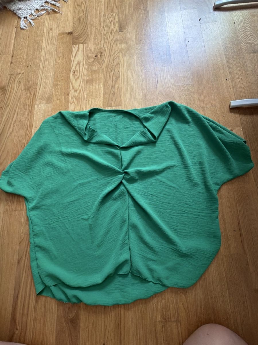 Tops: Blouse verte  – Gebraucht aus Le Locle von Mayd_h
