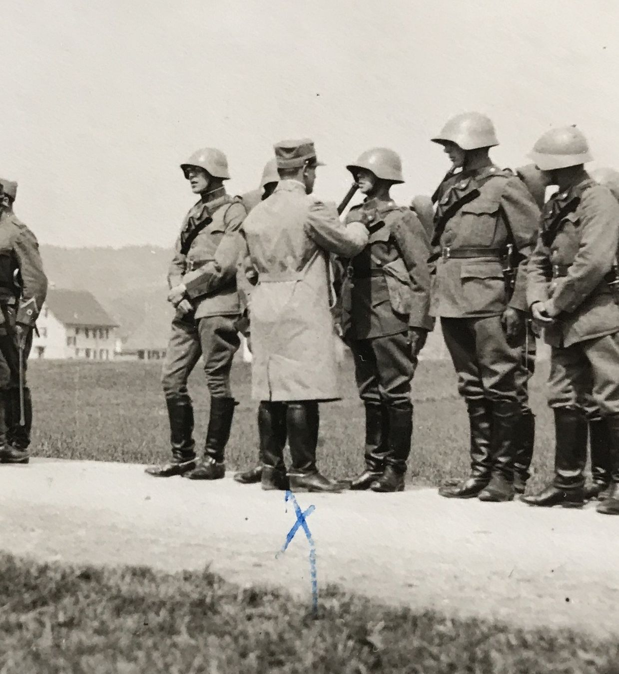 Cartoline postali: ANTIKE ANSICHTSKARTE SCHWEIZER ARMEE – Usato da Ostermundigen venduto da wini63 1