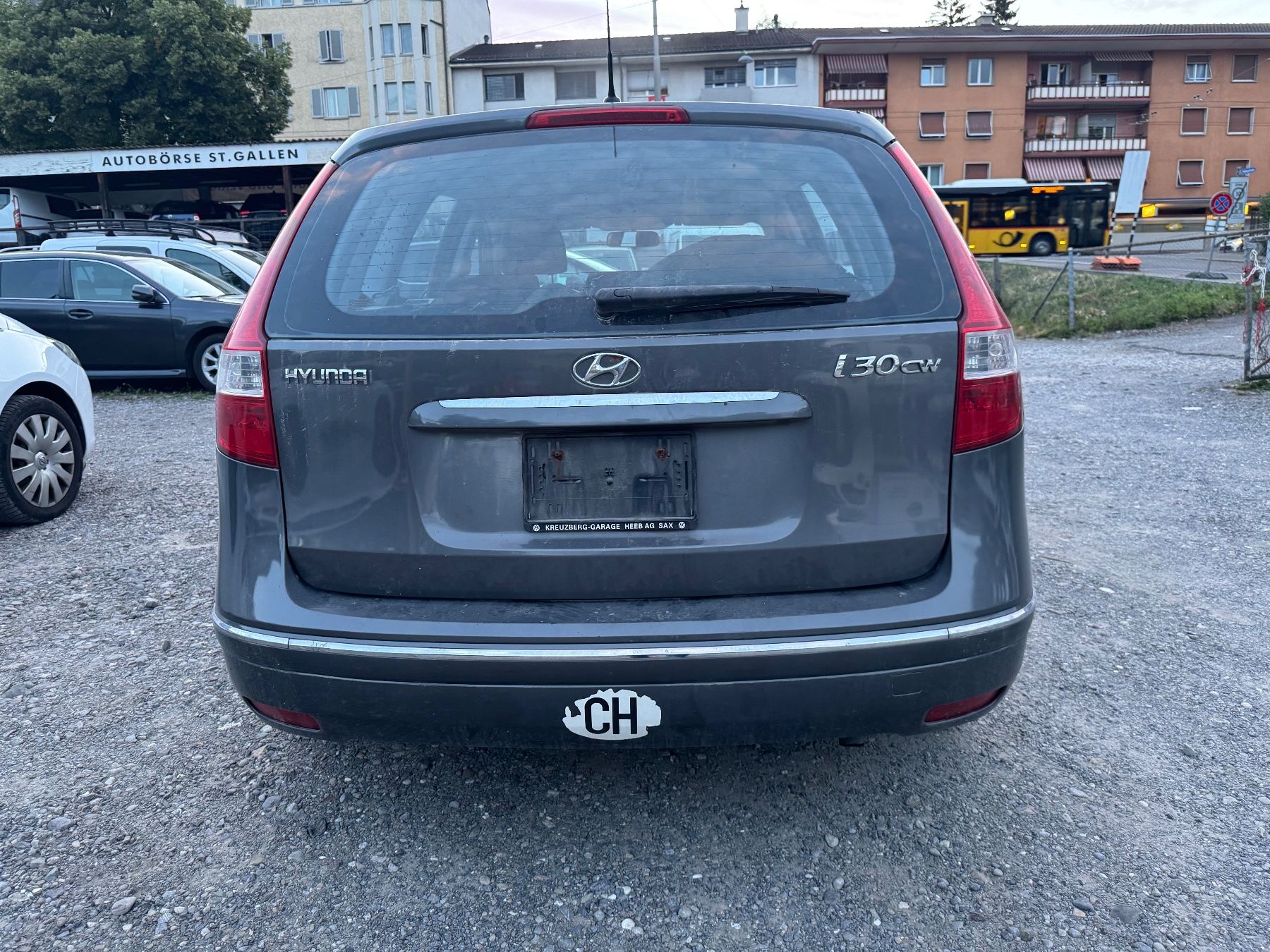Hyundai Autos: HYUNDAI i30 1.6 CW – Gebraucht aus St. Gallen von AutoSG 3