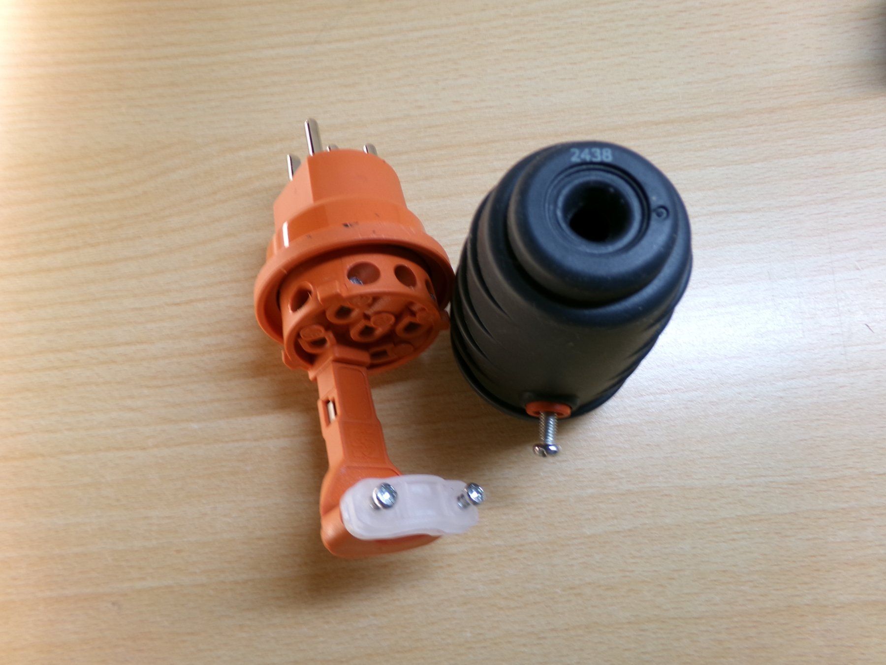 Stecker: Stecker Typ15 IP55 – Gebraucht aus Hombrechtikon von Maloev17 1