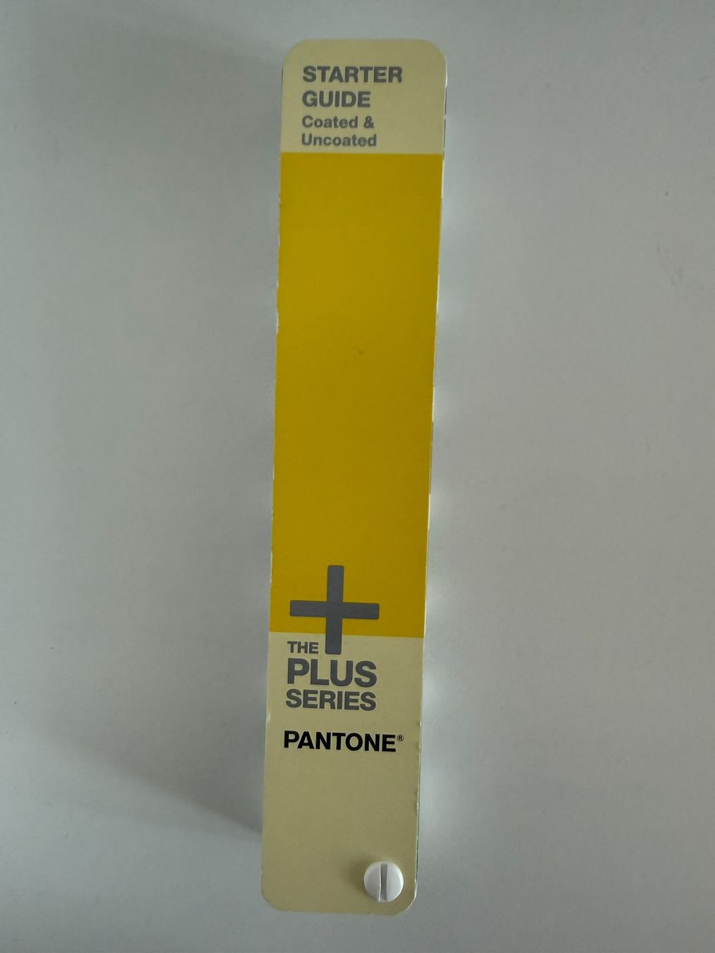 Bücher: Pantone Plus Series Starter Guide, Coated & Uncoated – Gebraucht aus Muri AG von burki_96 1