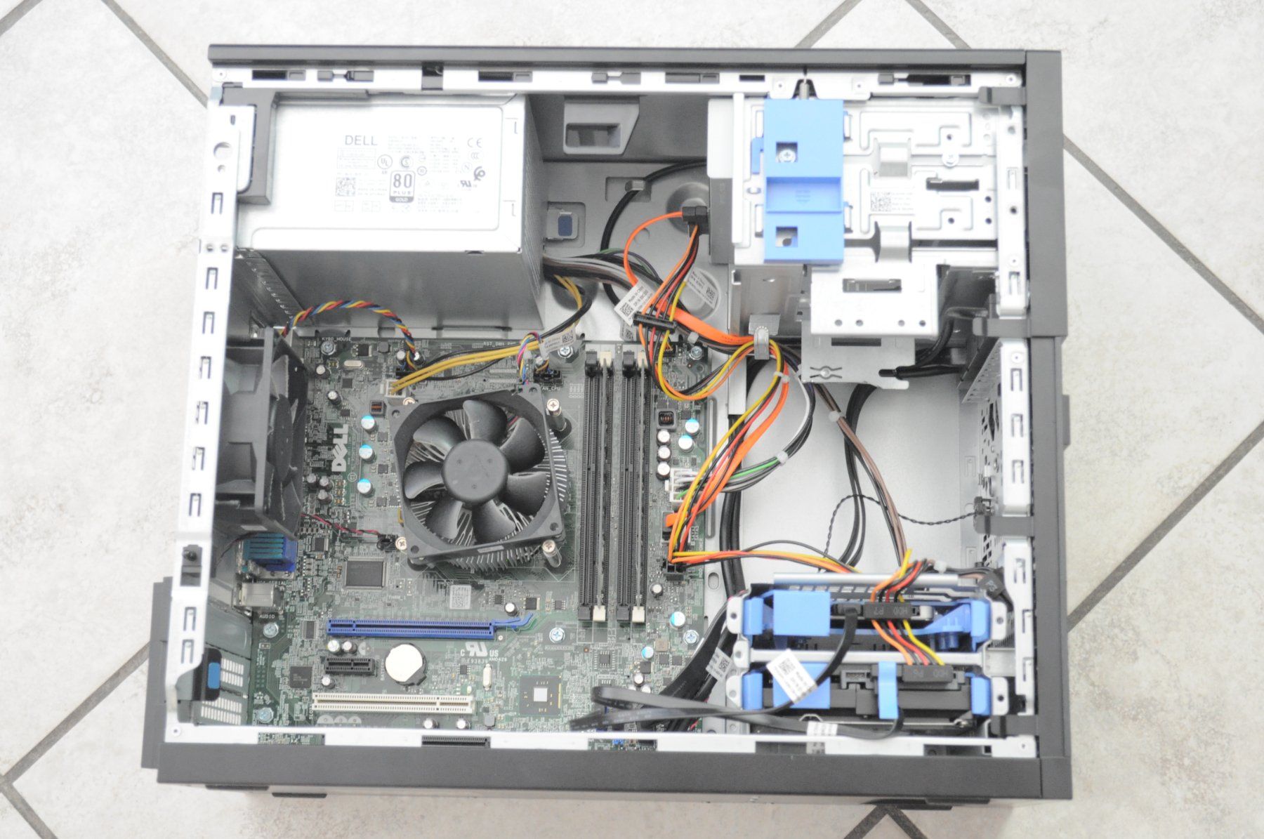 Dell PCs: Dell OptiPlex XE2 MT – D'occasion à Zizers par Digitag0 3