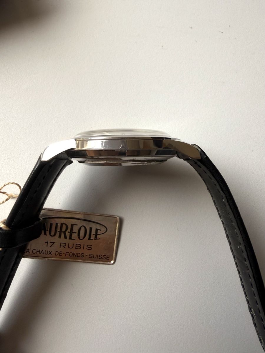 Orologi: Aureole 17 Rubins Stahl mit Lederband – Usato da Lenzburg venduto da Raoul.und.Co 3