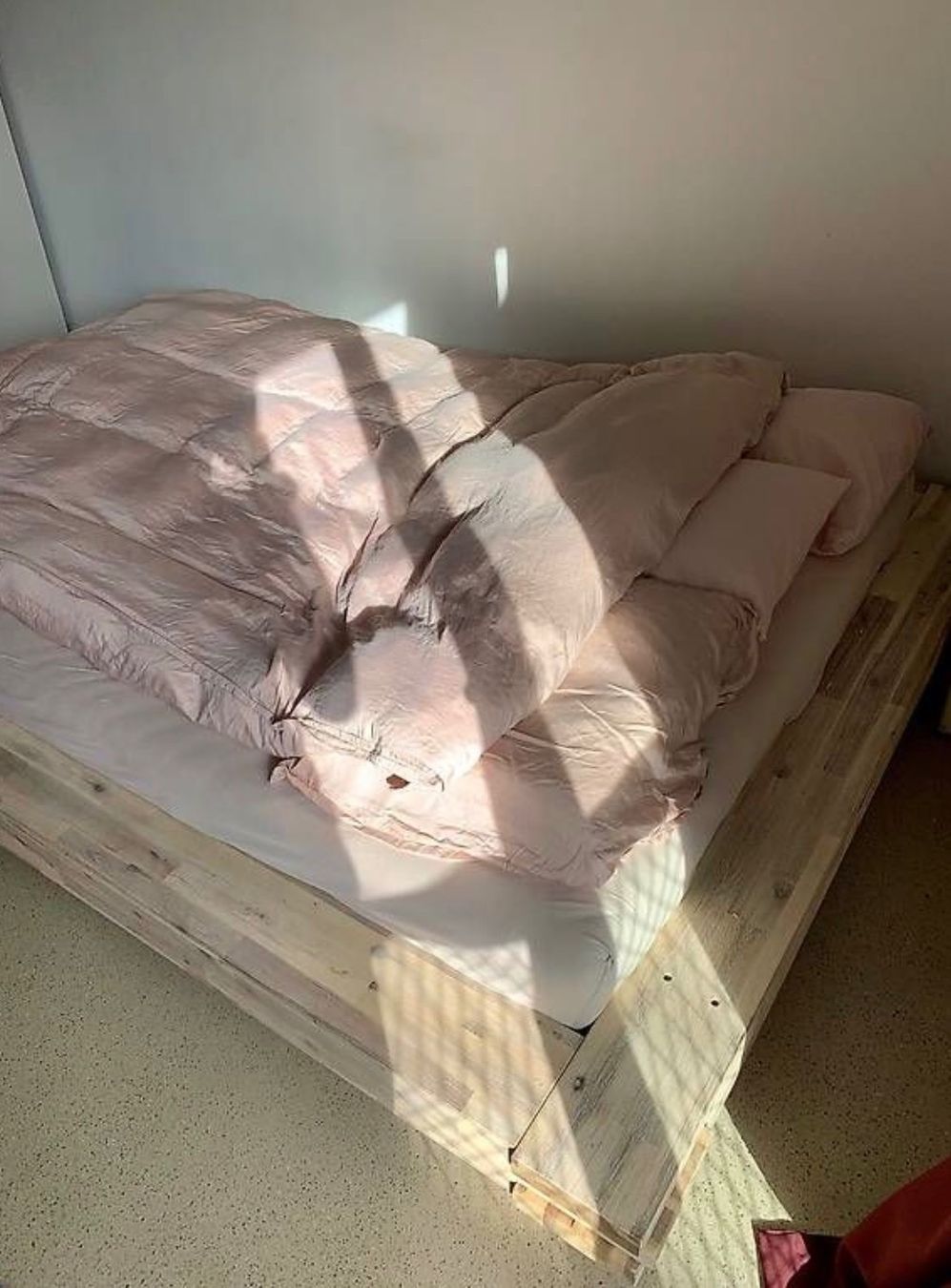 Letti: Bettgestell aus Holz - 140x200cm – Usato da Marthalen venduto da ironh1tsch 1