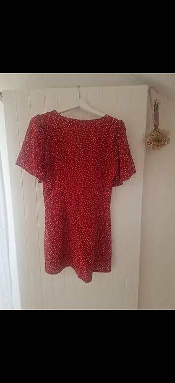 Vestiti: Sommerkleid – Usato da Liestal venduto da loo_bh95 1