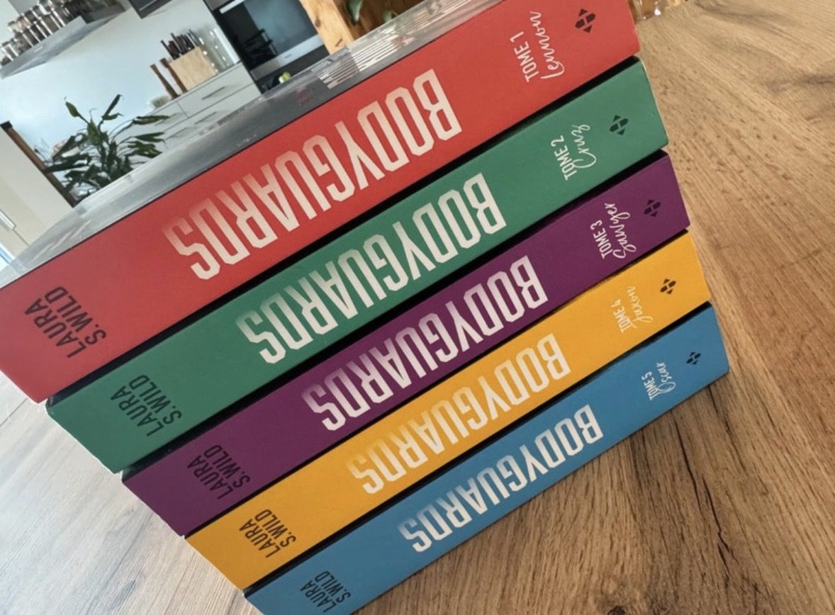 Livres: Saga Bodyguards complète - tome 1,2,3,4,5 format broché – D'occasion à Bulle par val_gs57 4