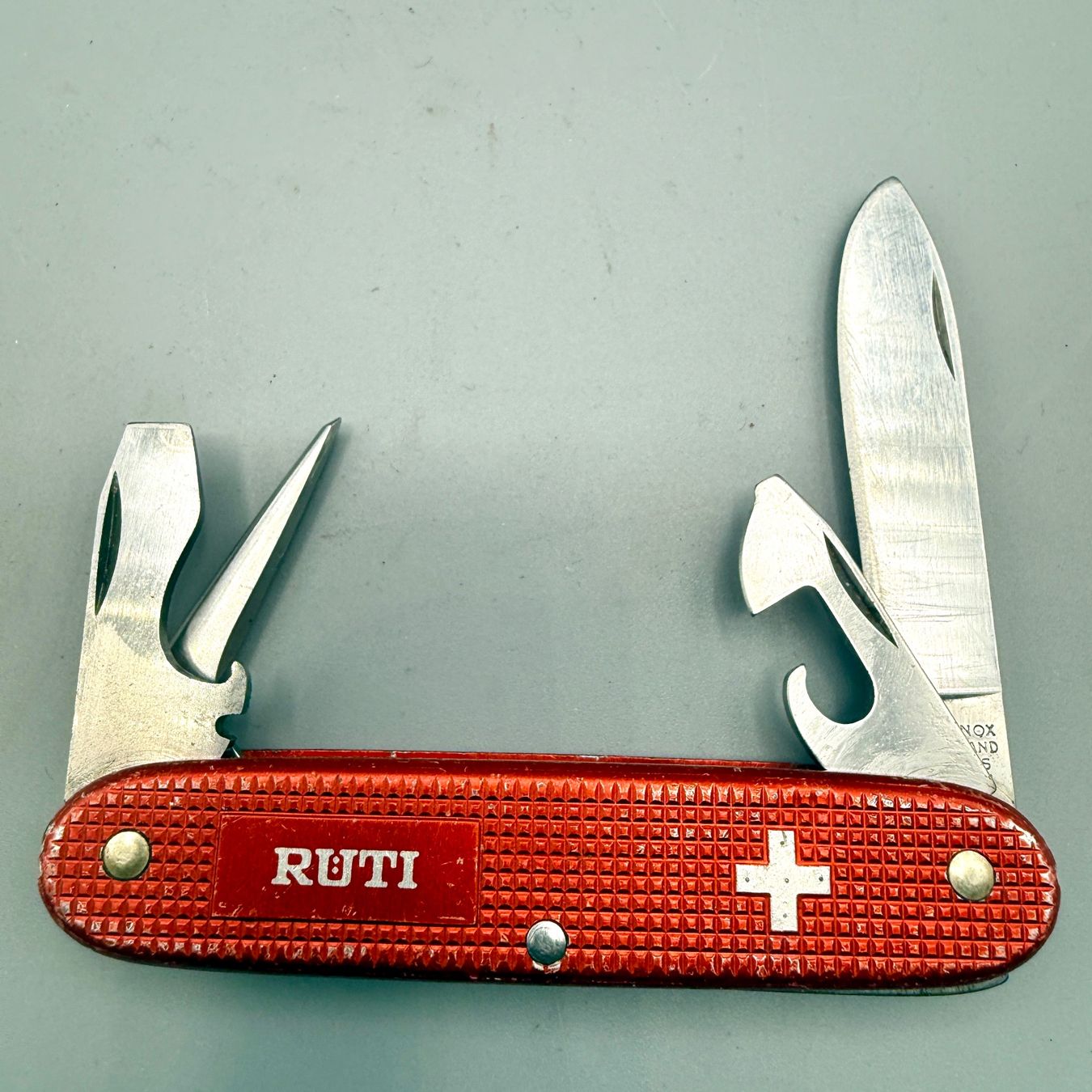 Victorinox Taschenmesser: Sackmesser Victorinox "Rüti" – Gebraucht aus Ueberstorf von Brocandi 2