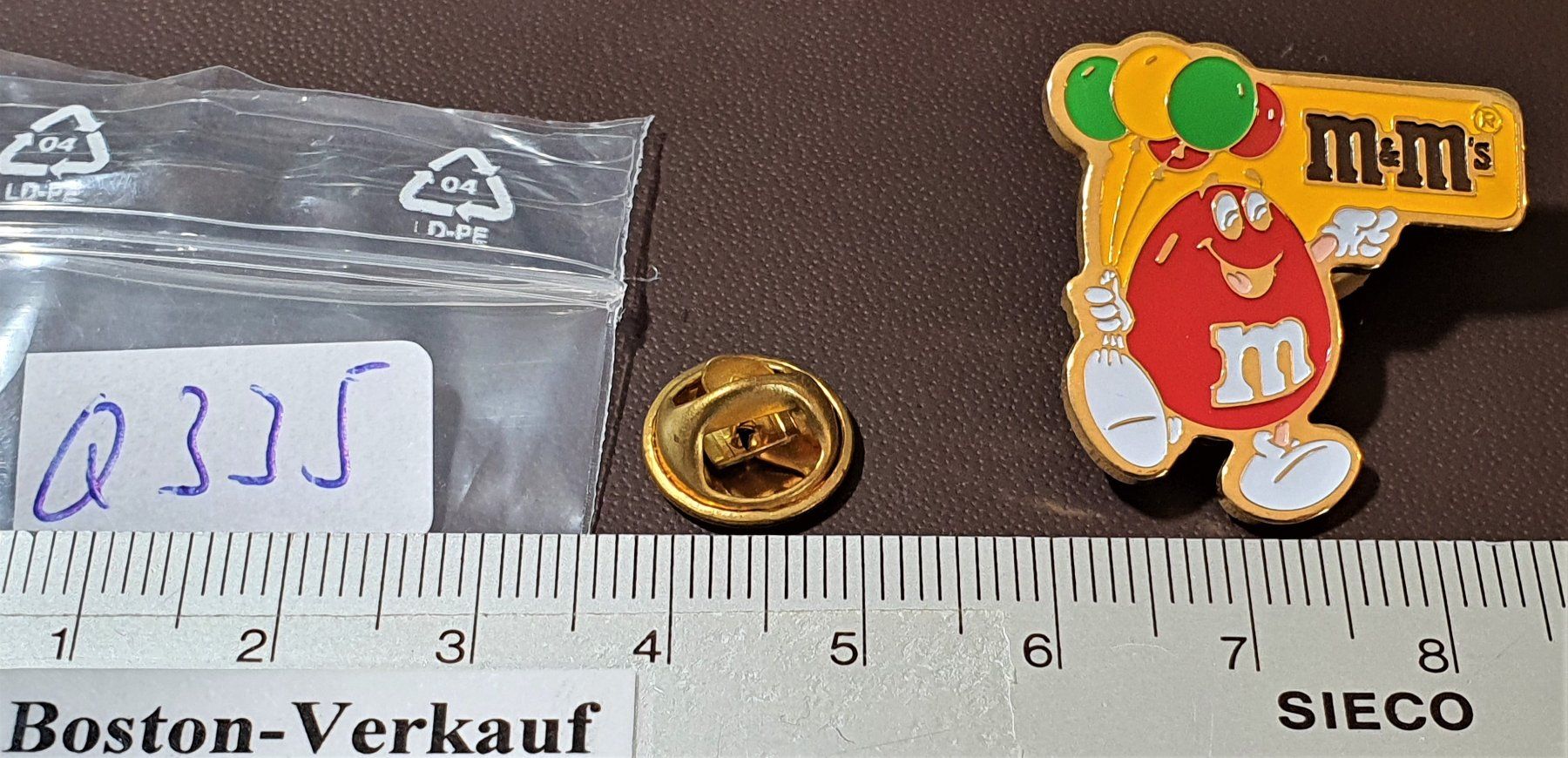 Placchette & Badge: Q335 - Pin Mars m&m's mit Ballonen – Usato da Reinach BL venduto da Boston-Verkauf 1