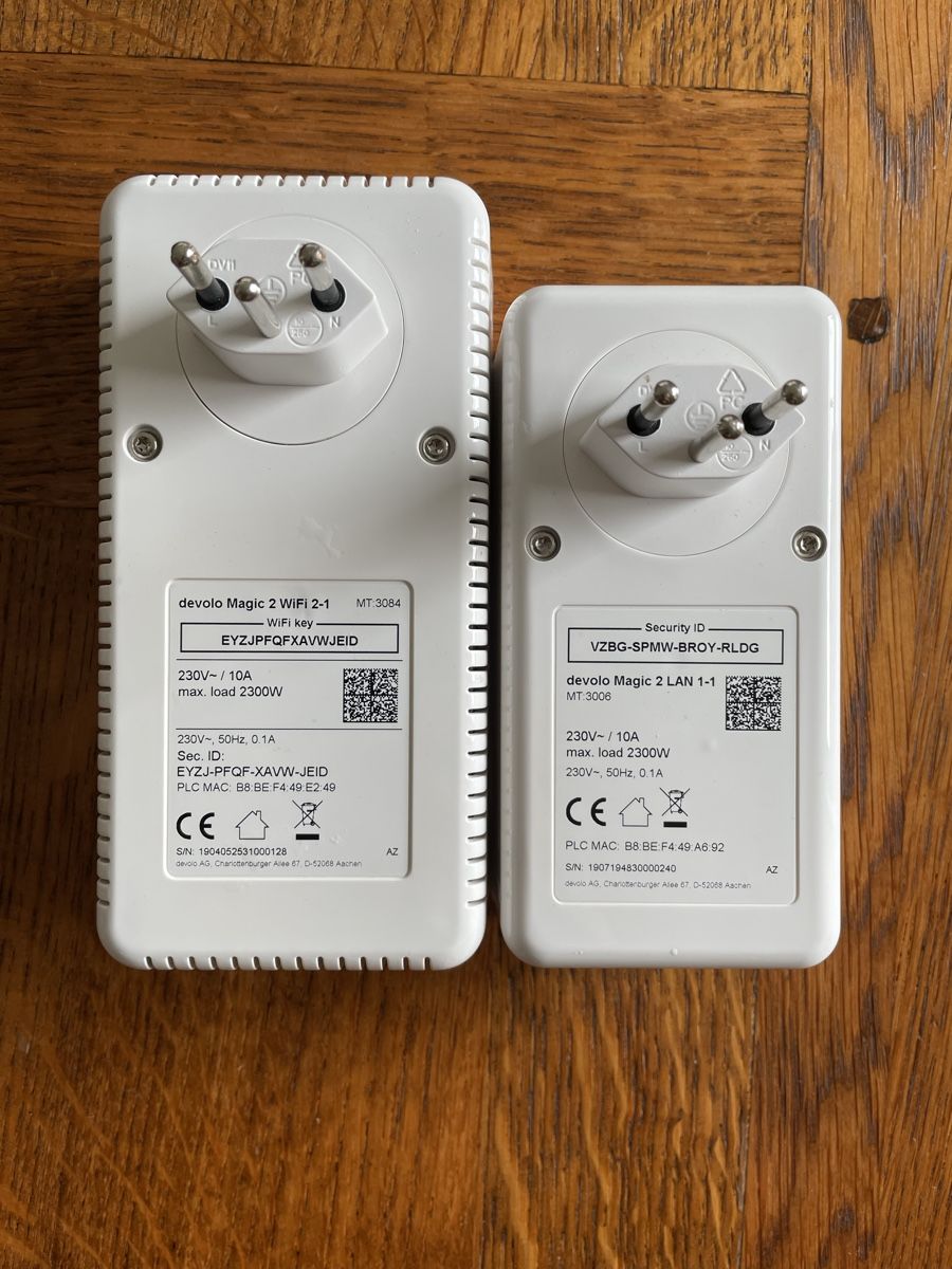 Devolo Laufwerke & Adapter: Devolo Magic 2 LAN + WiFi Set – Gebraucht aus Aarau Rohr von calgary90 1