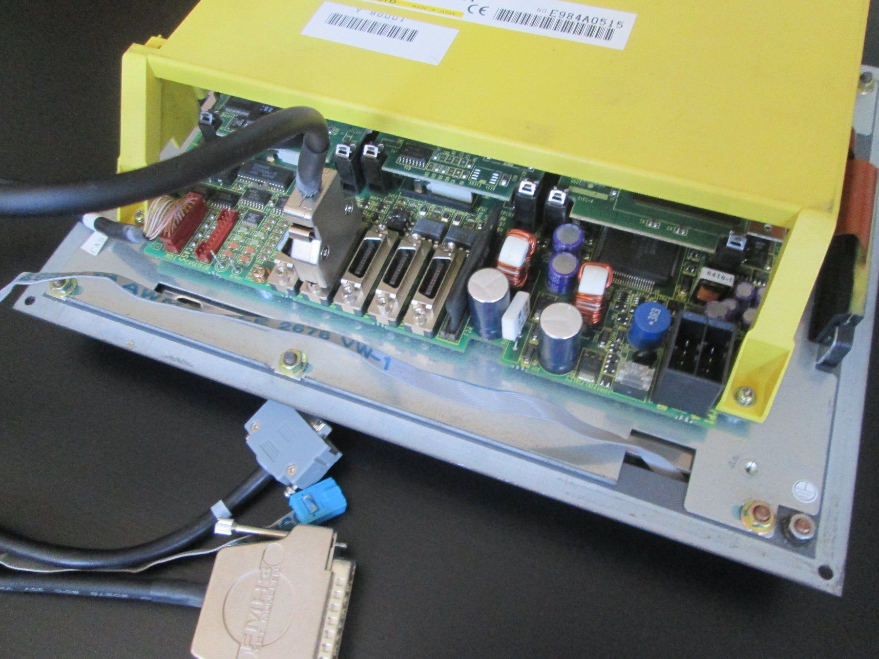 Fanuc Componenti elettronici: FANUC A02B-0238-B611 / Operator Interface / HMI /  18i-TA – Usato da Steffisburg venduto da Schwabis 3