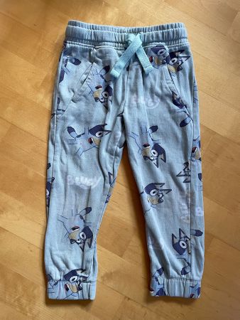 Trainerhose Gr 98, Bluey