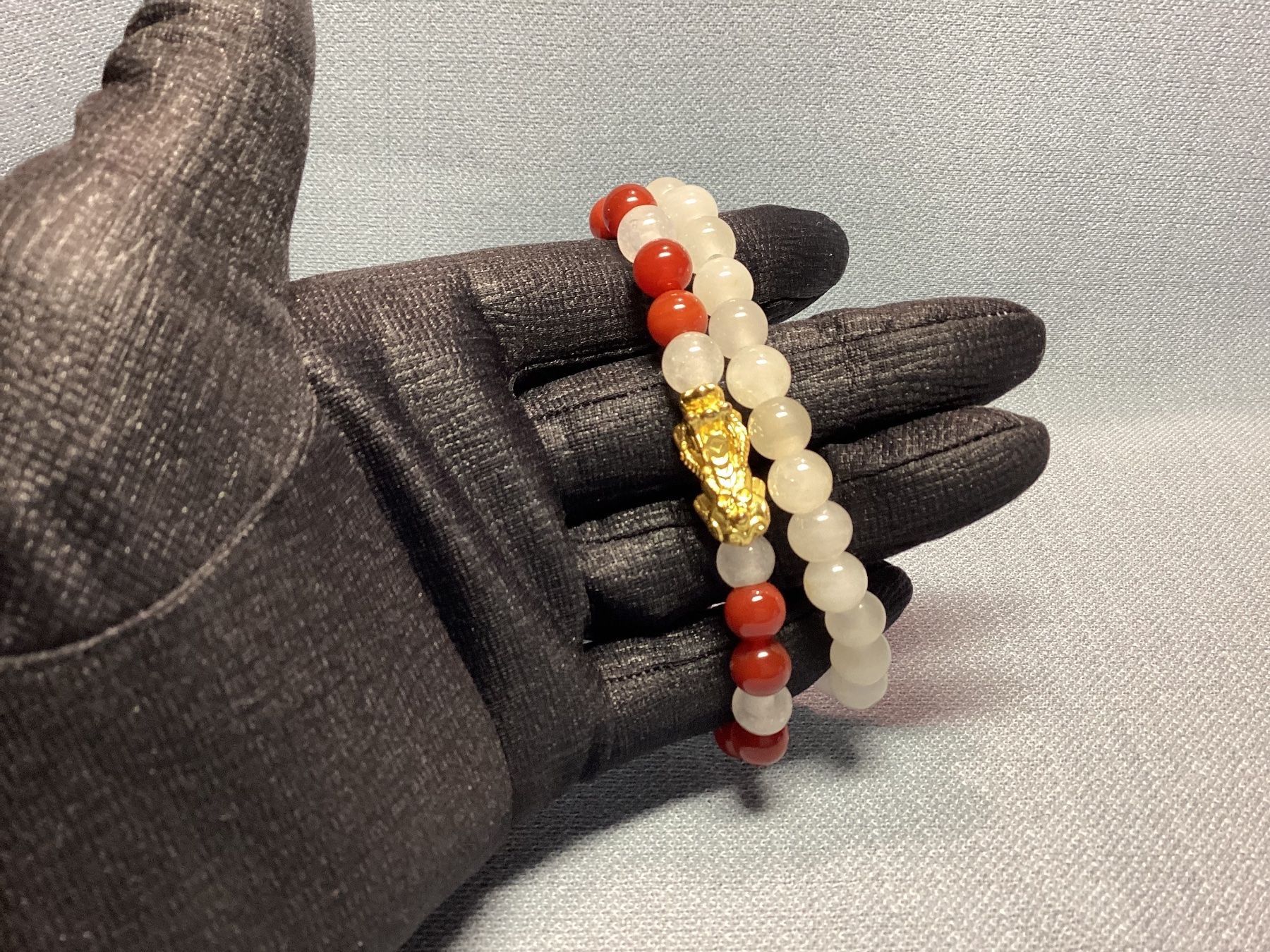 Bracciali & Braccialetti: Jade + Roter Achat Armbänder mit Glücksbringer Pixiu – Nuovo e nell'imballaggio originale da Laax venduto da kri_95f5 3