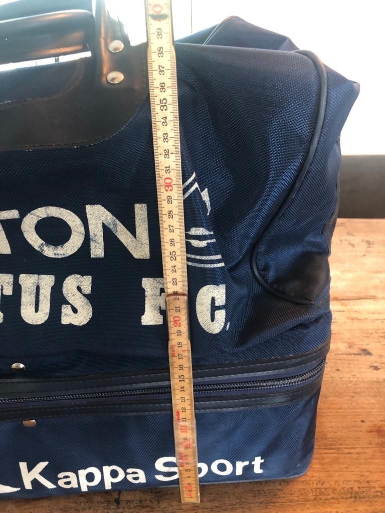 Taschen: Juventus Training Tasche Vintage. – Gebraucht aus Zürich von Sunnyflower97 8