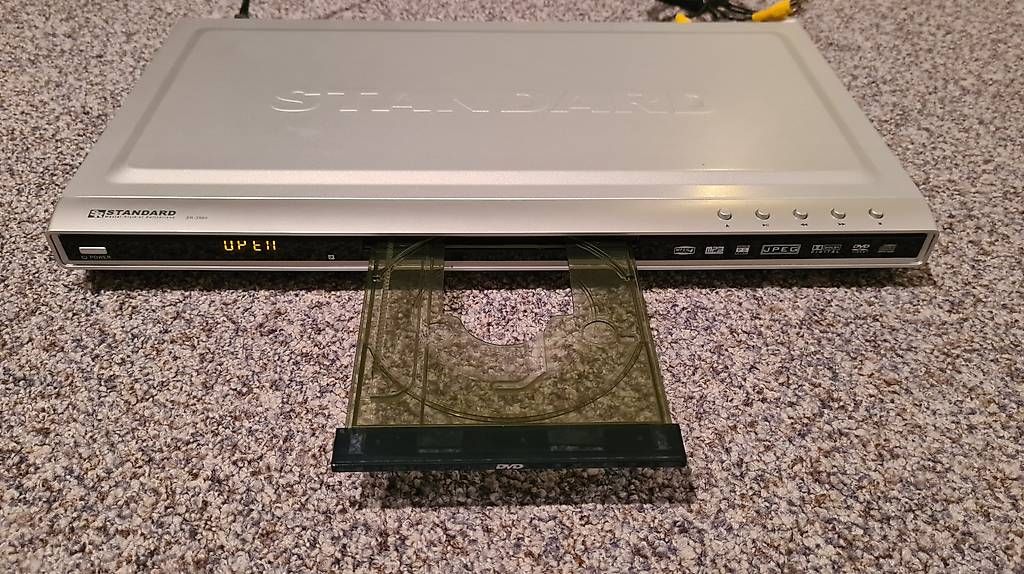 Sistemi audio & multimediali: Lecteur DVD Standard – Usato da Neuchâtel venduto da mjcr 1