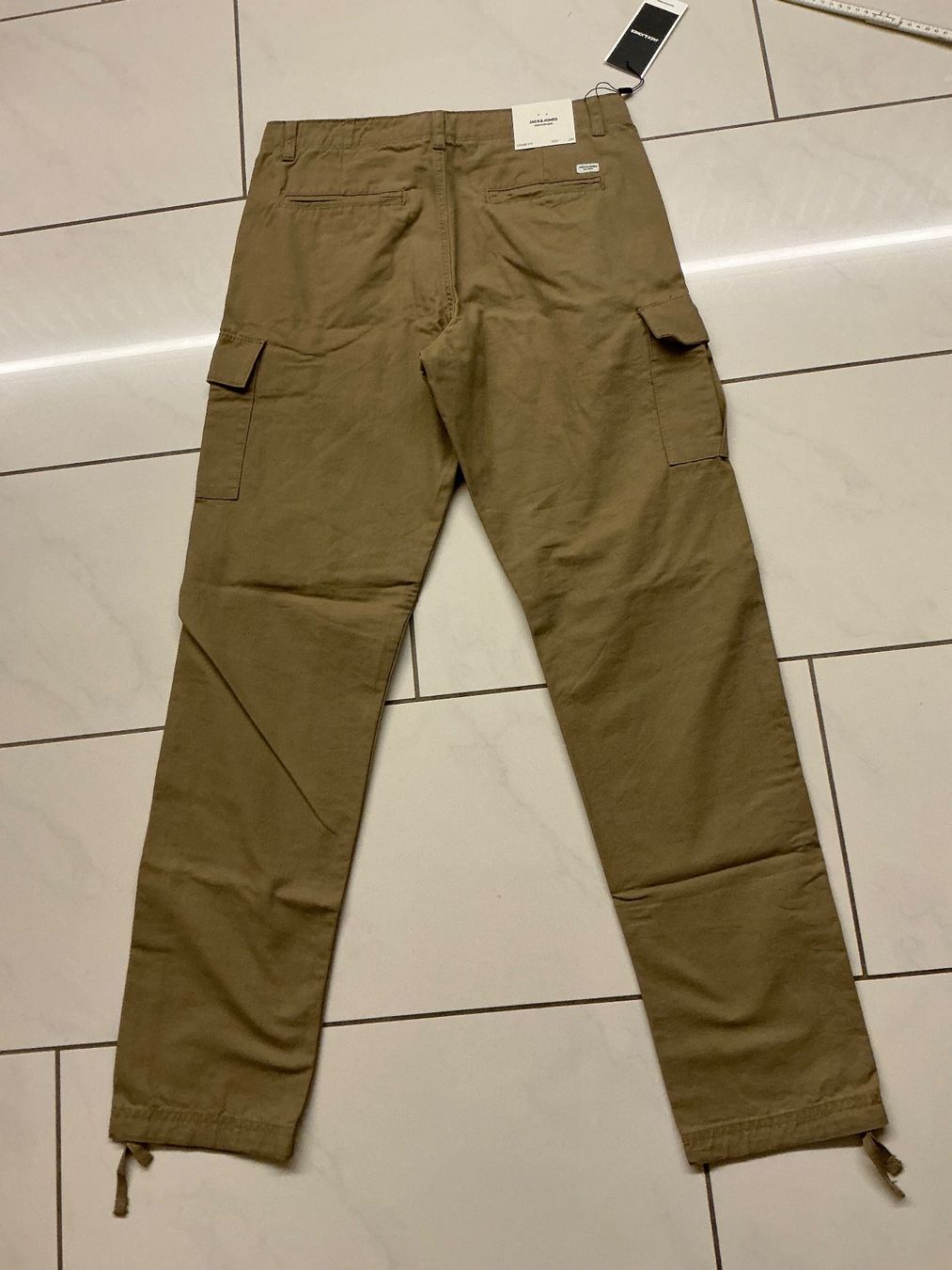 Jack & Jones Pantaloni: Cargo Hose Jack Jones Gr.31/34 – Nuovo e nell'imballaggio originale da Biel-Benken BL venduto da Sahra1 5