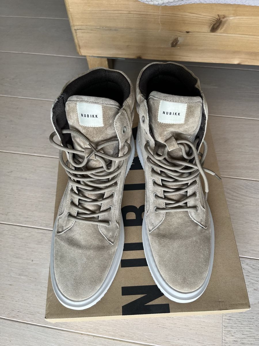 Nubikk Scarpe da uomo: NUBIKK Jonah Dune Boots Taupe – Nuovo e nell'imballaggio originale da Orselina venduto da MattiaFrancesco 1