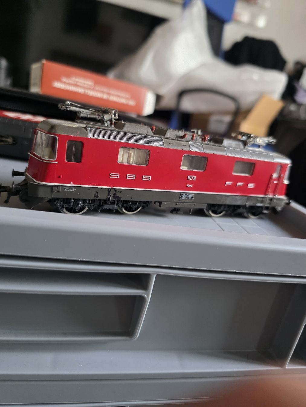 Fleischmann Modellini di ferrovie: H0 Fleischmann SBB Re 4/4 Dummy – Usato da Müllheim Dorf venduto da Erdal12