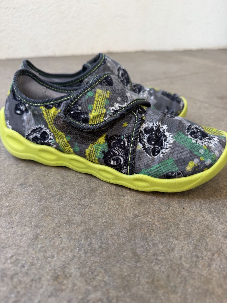 Superfit Scarpe per ragazzi: Finken/Hausschuhe – Usato da Dornach venduto da lavieenroses 1