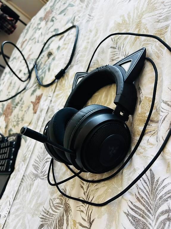 Cuffie: Casque gaming Razer Kitty – Usato da Bevaix venduto da pat_pn9c 1