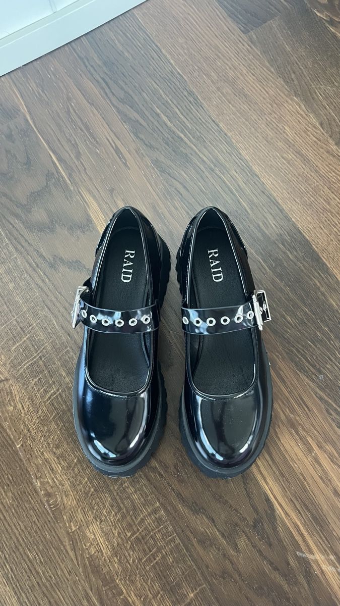 Scarpe da donna: Supercoole chunky Mary Janes von RAID – Nuovo (secondo la descrizione) da Zürich venduto da madameshopping