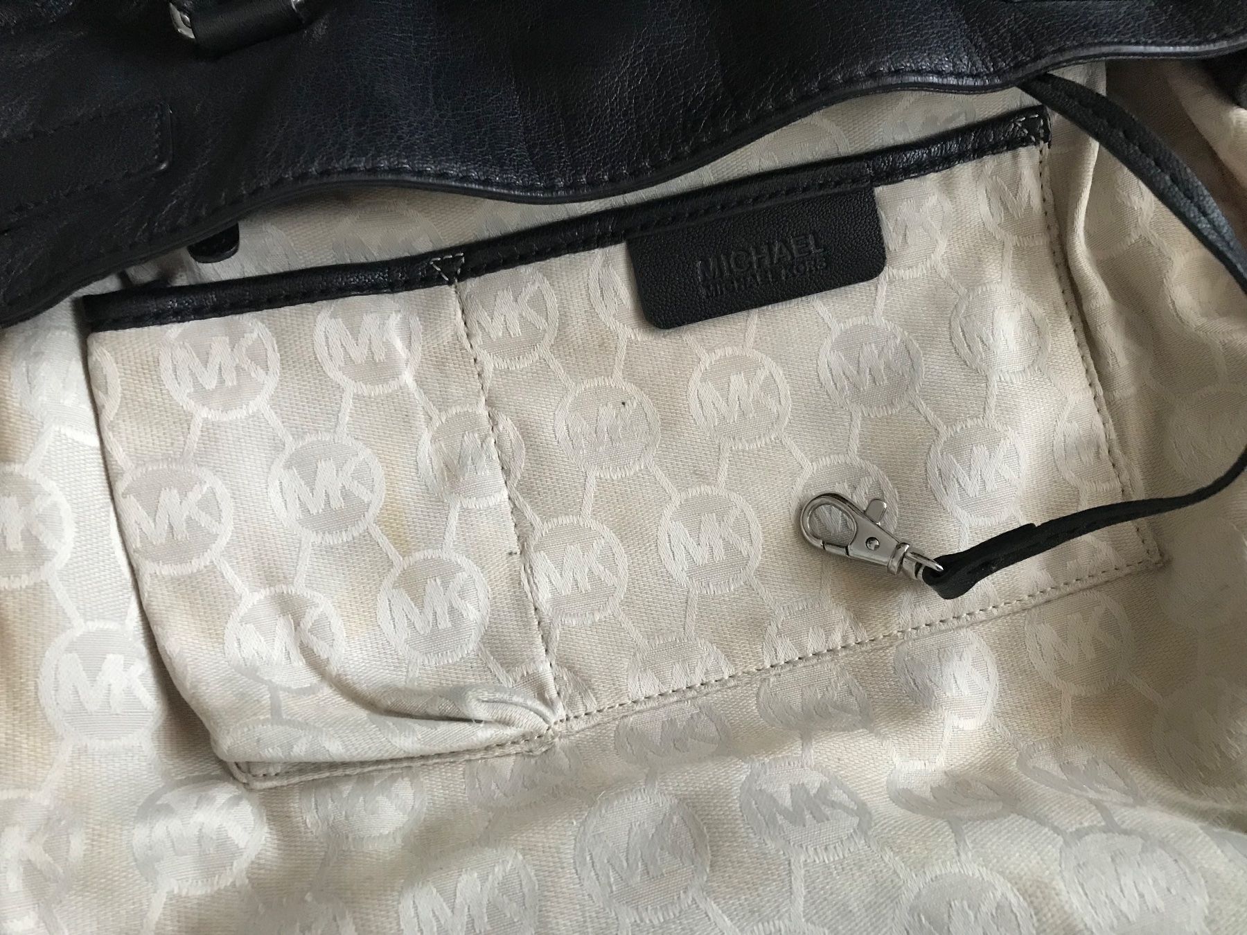 Michael Kors Borse da donna: Michael Kors Tasche schwarz – Usato da Emmenbrücke venduto da Hathor123 9