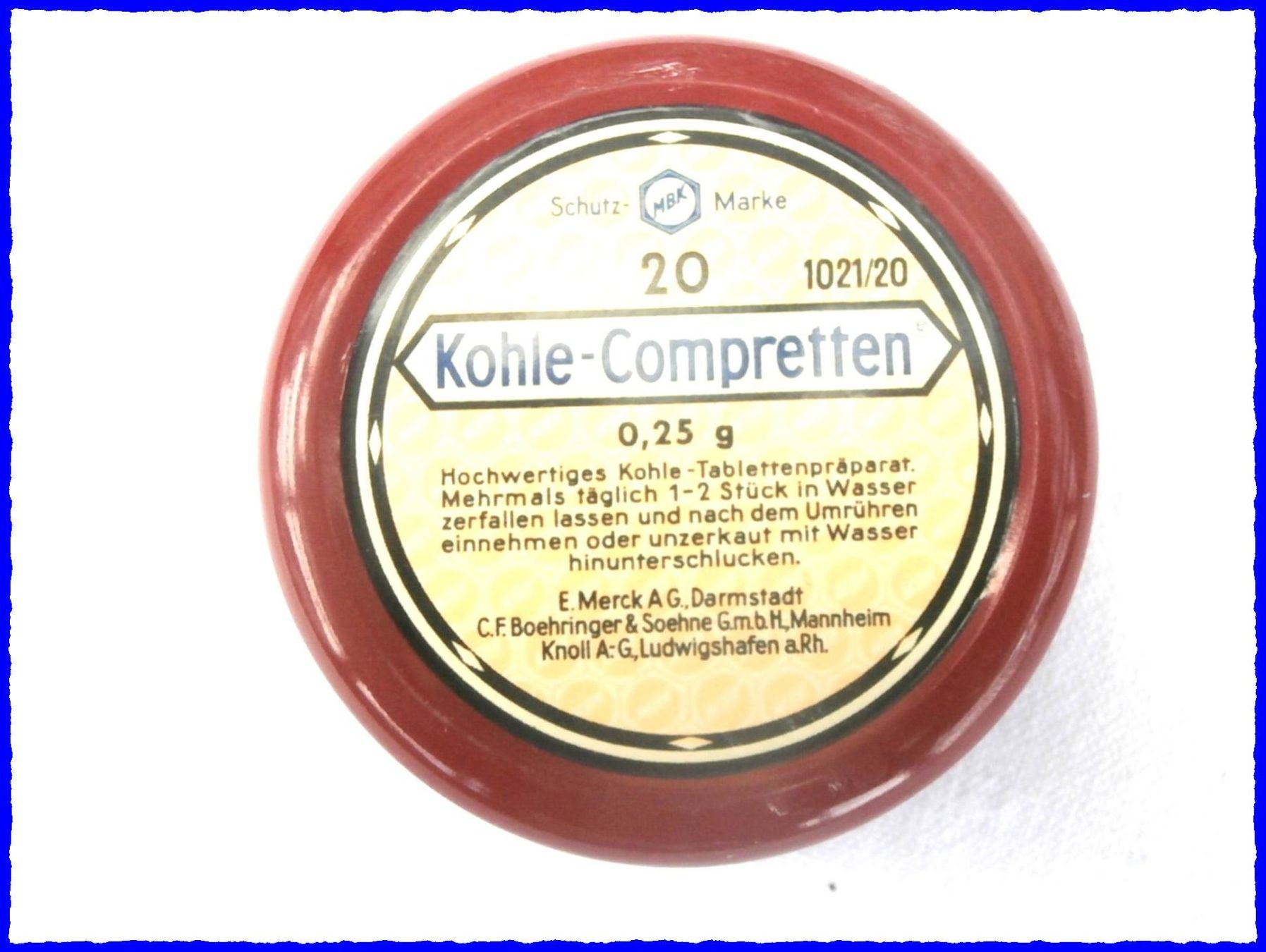 Barattoli: alte Blechdose "Kohle-Compretten" - Merck AG – Usato da Worblaufen venduto da Re_mo81 2